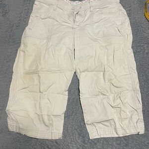 Women's Casual Cream Shorts
